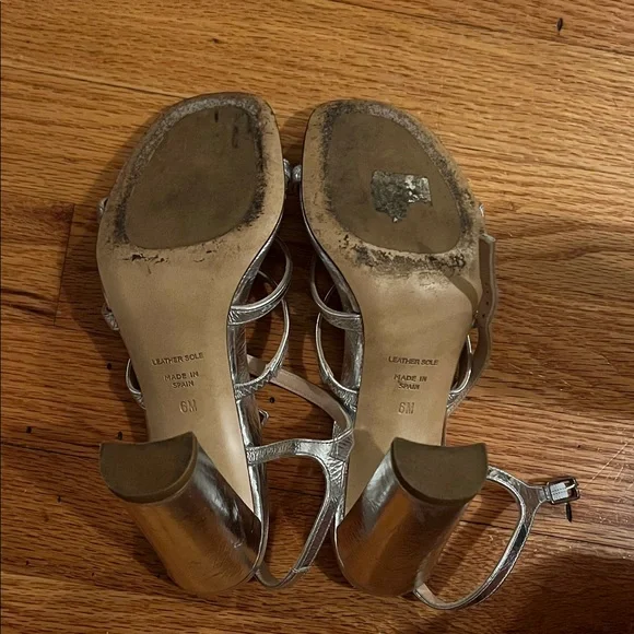 Elegant Silver Strappy Heels - Picture 4 of 5